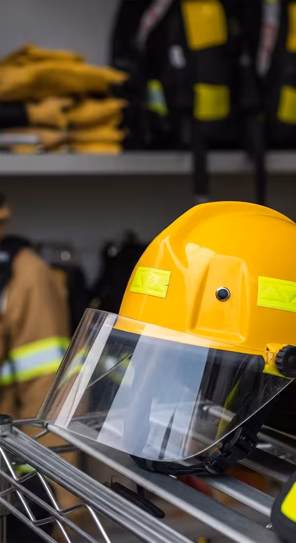 Casco de bombero MSA Cairns 1836
